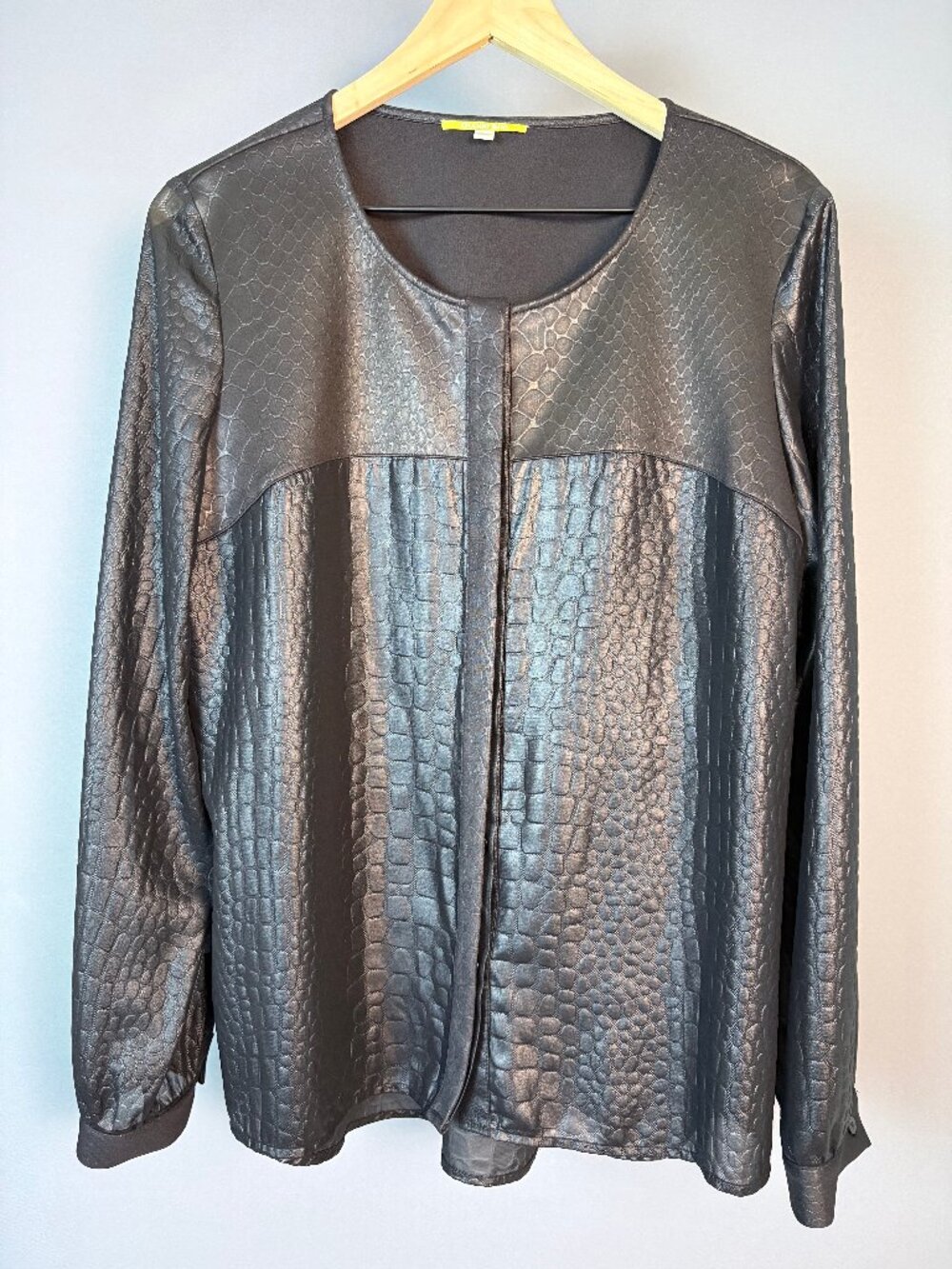 Gianni Bini Black Embossed Croc Reptile Tunic Blouse Large